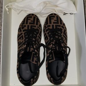 Fendi Forever All over Sneakers